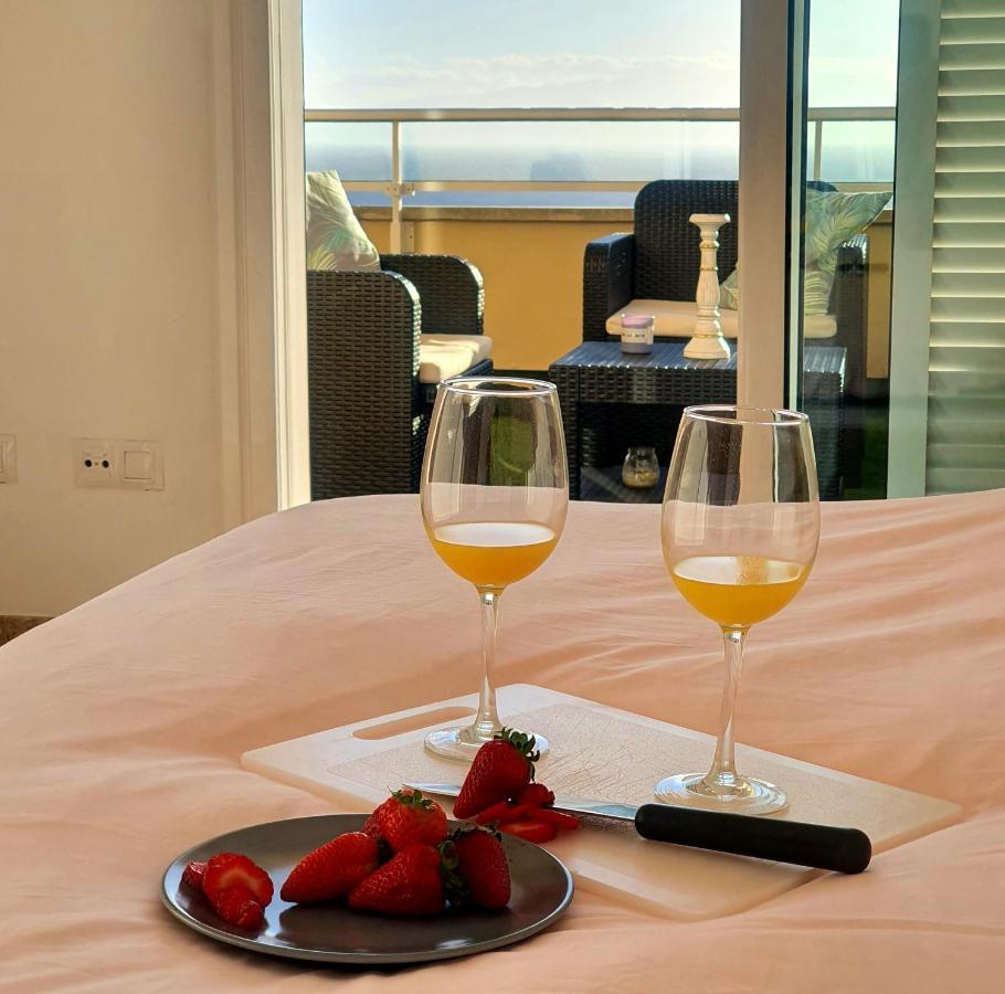 Los Gigantes Ocean View Apartment 푸에르토 데 산티아고 외부 사진